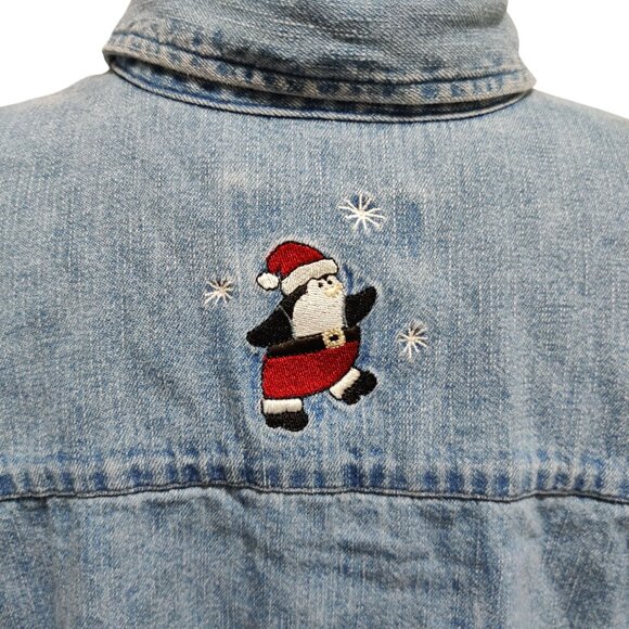 C.J. Banks 2X Plus Size Vintage 2004 Penguin Embroidered Denim Christmas Shirt - Picture 9 of 12